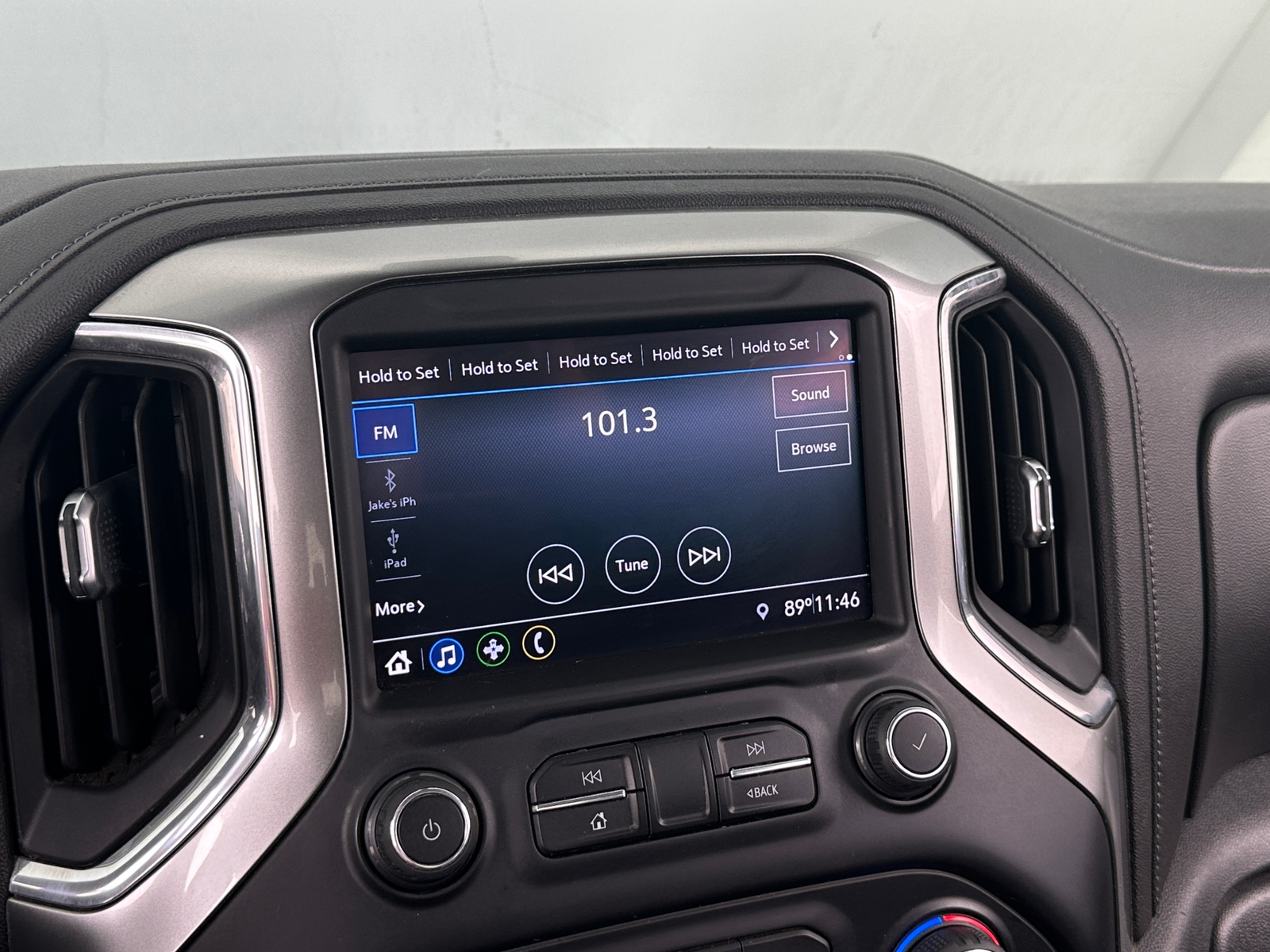 Thumbnail: 2020 Chevrolet Silverado 1500 - 4
