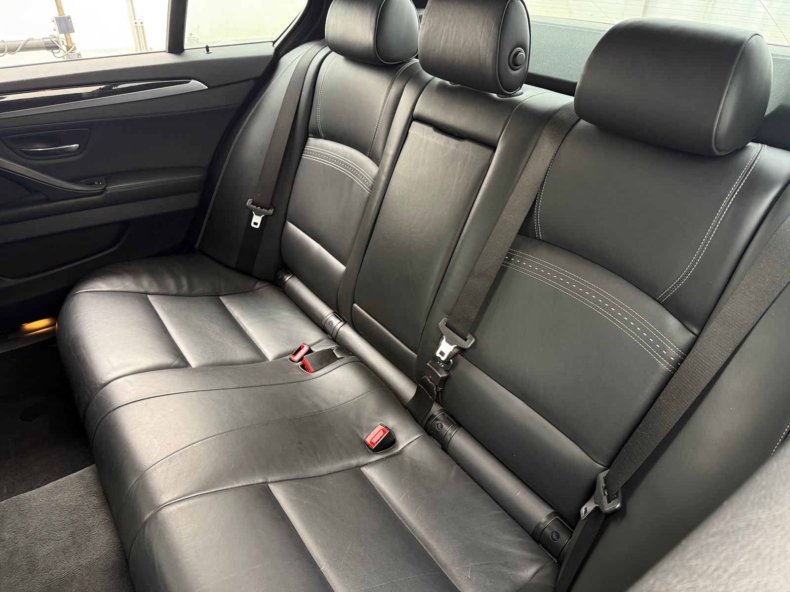 Thumbnail: 2015 BMW 5 Series - 5