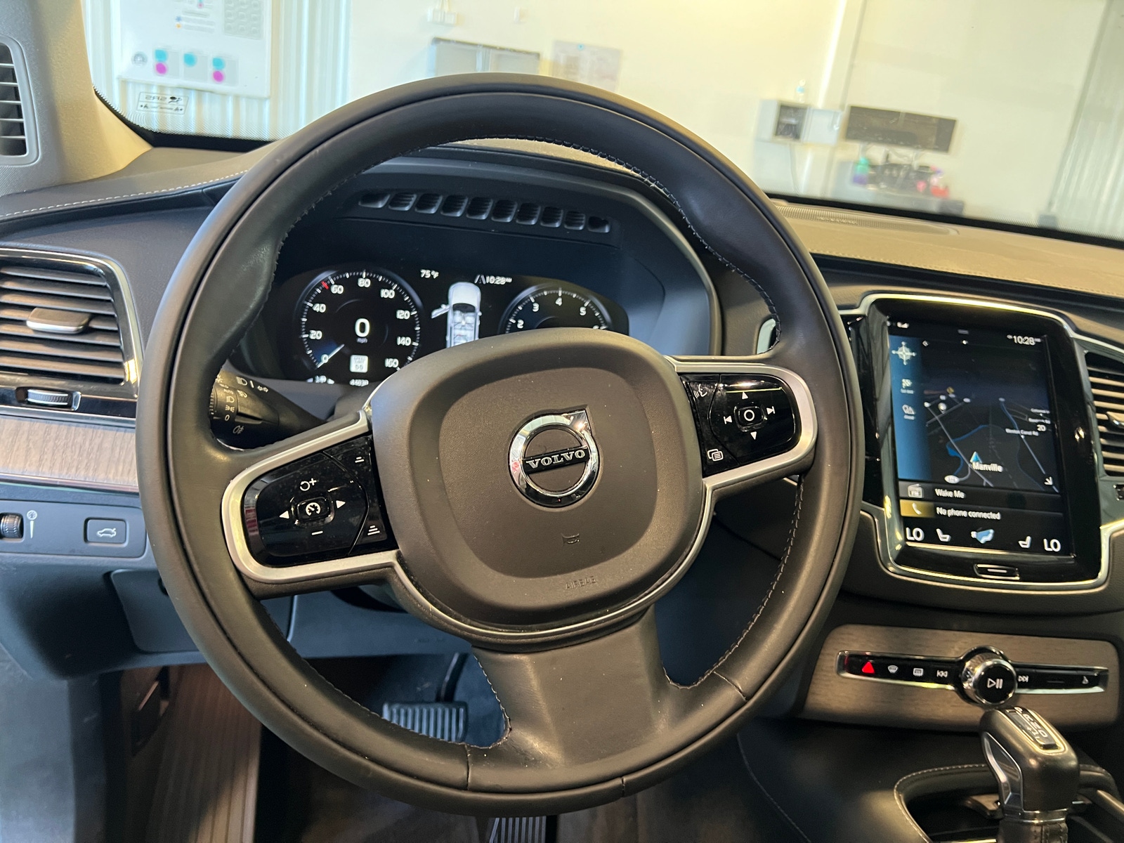 Thumbnail: 2021 Volvo XC90 - 4