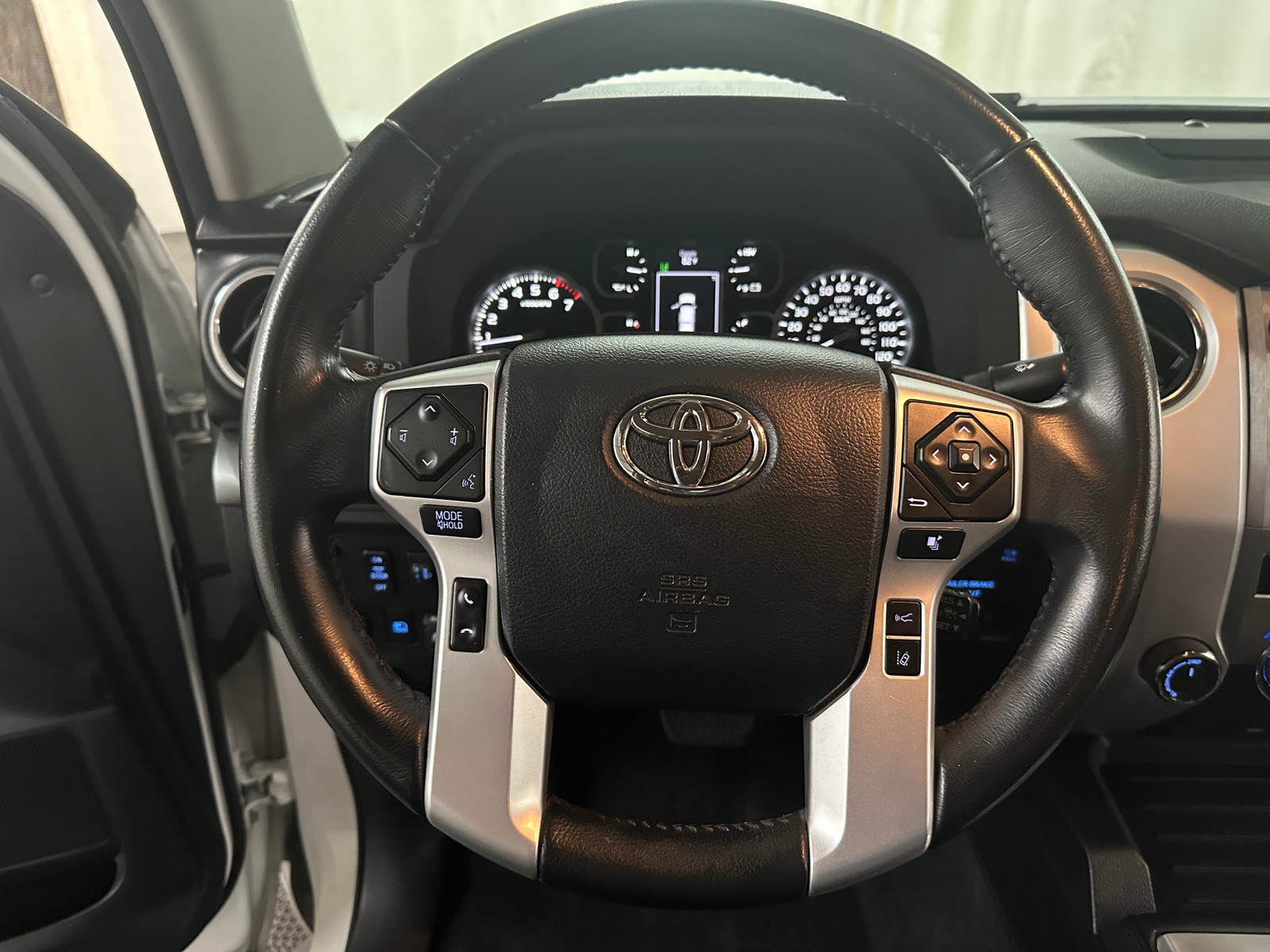 Thumbnail: 2018 Toyota Tundra - 4