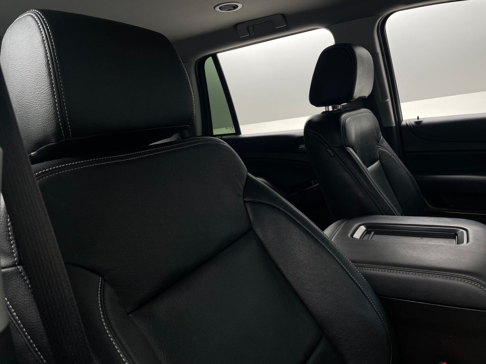 Thumbnail: 2019 Chevrolet Tahoe - 2