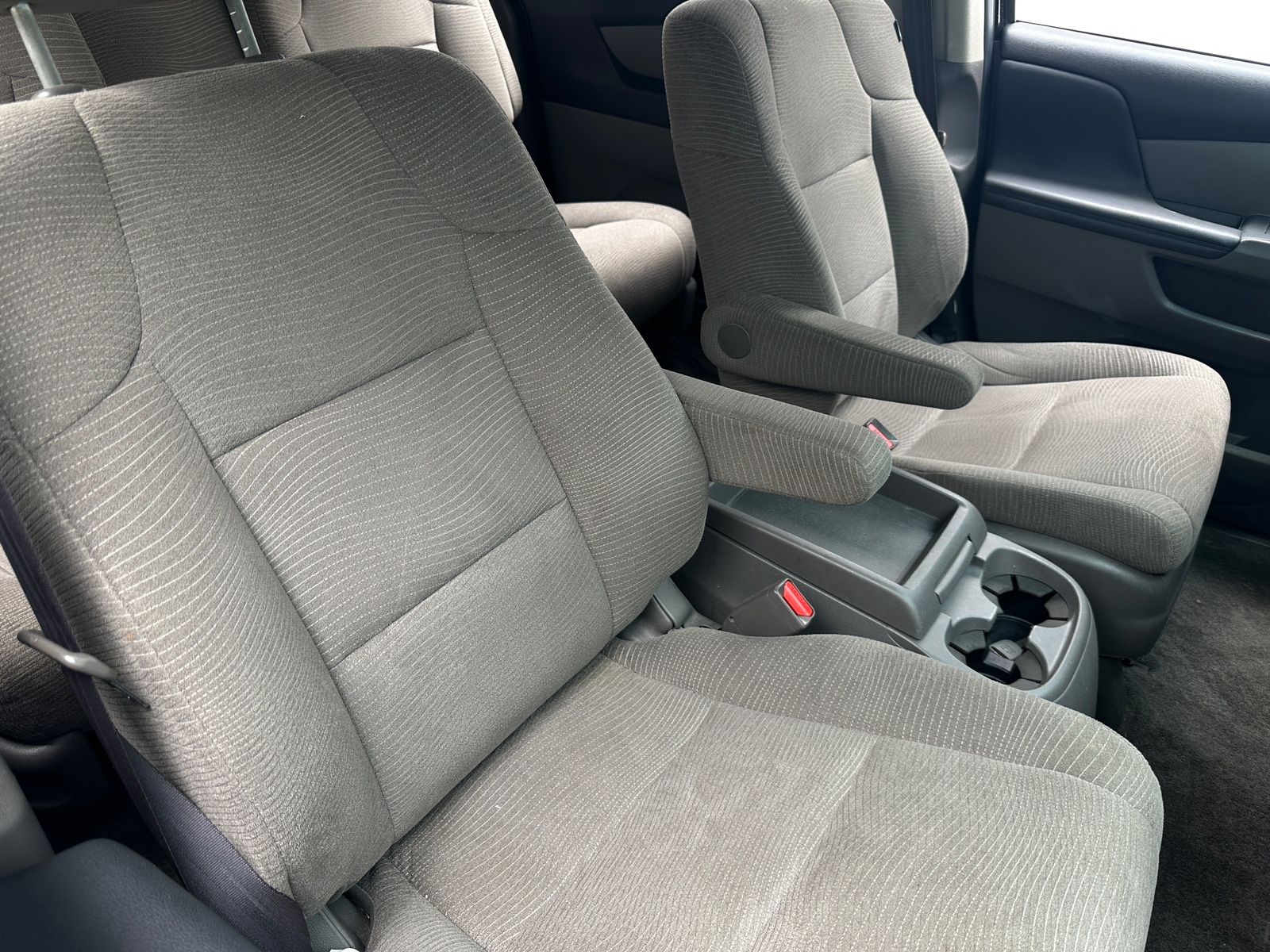 Thumbnail: 2012 Honda Odyssey - 2