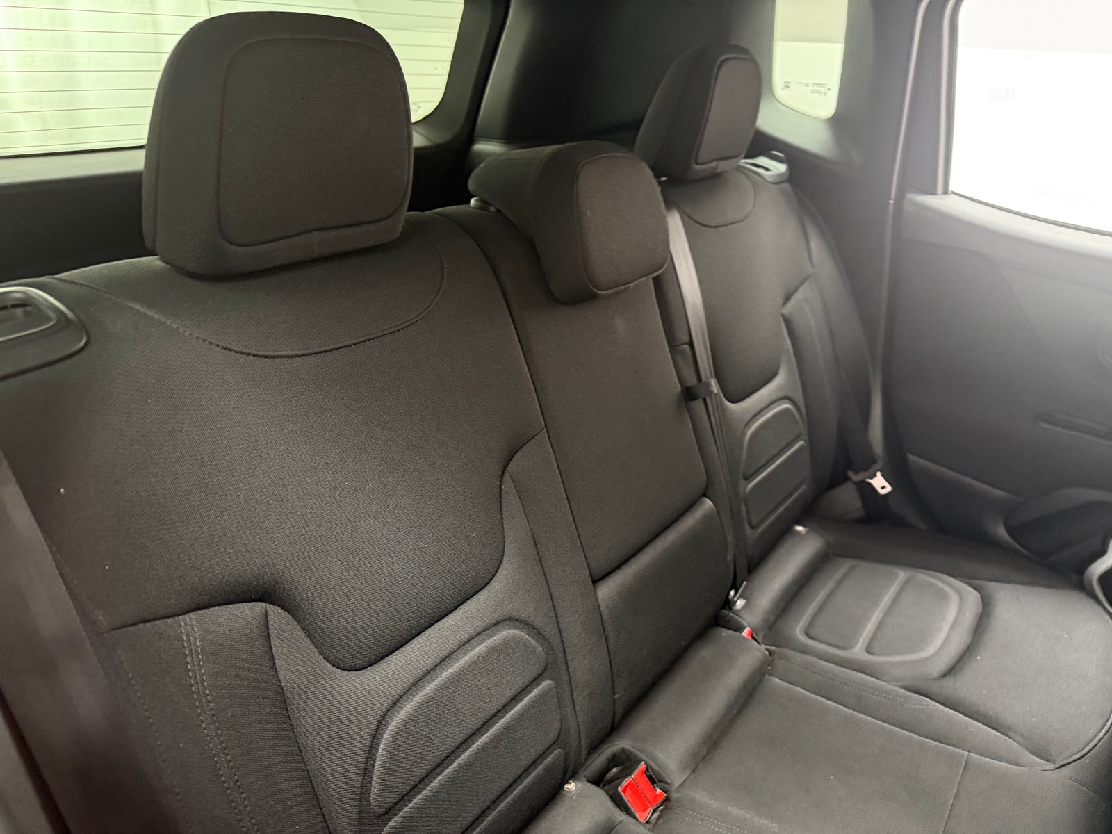Thumbnail: 2018 Jeep Renegade - 6