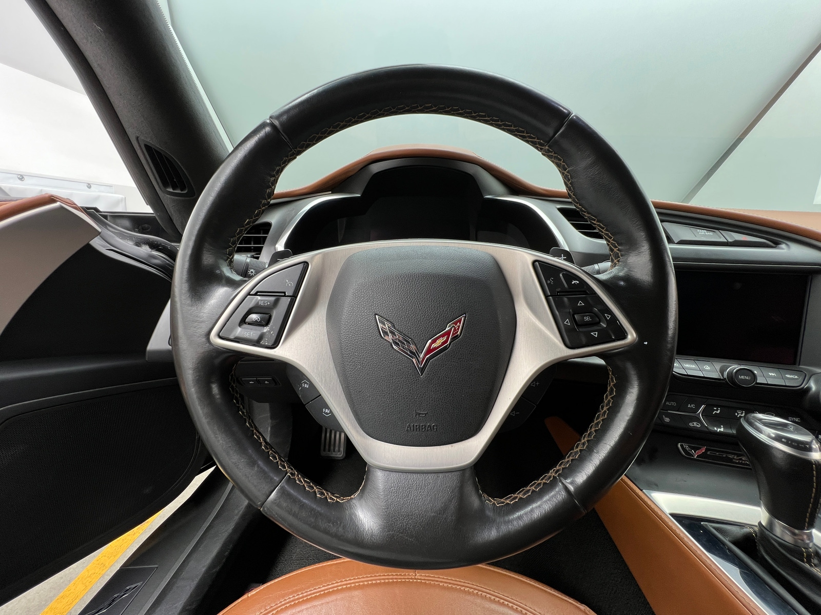 Thumbnail: 2015 Chevrolet Corvette - 3
