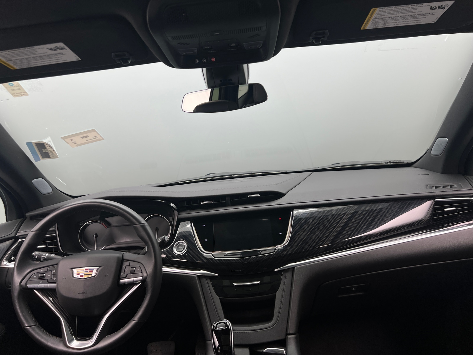 Thumbnail: 2025 Cadillac XT6 - 2