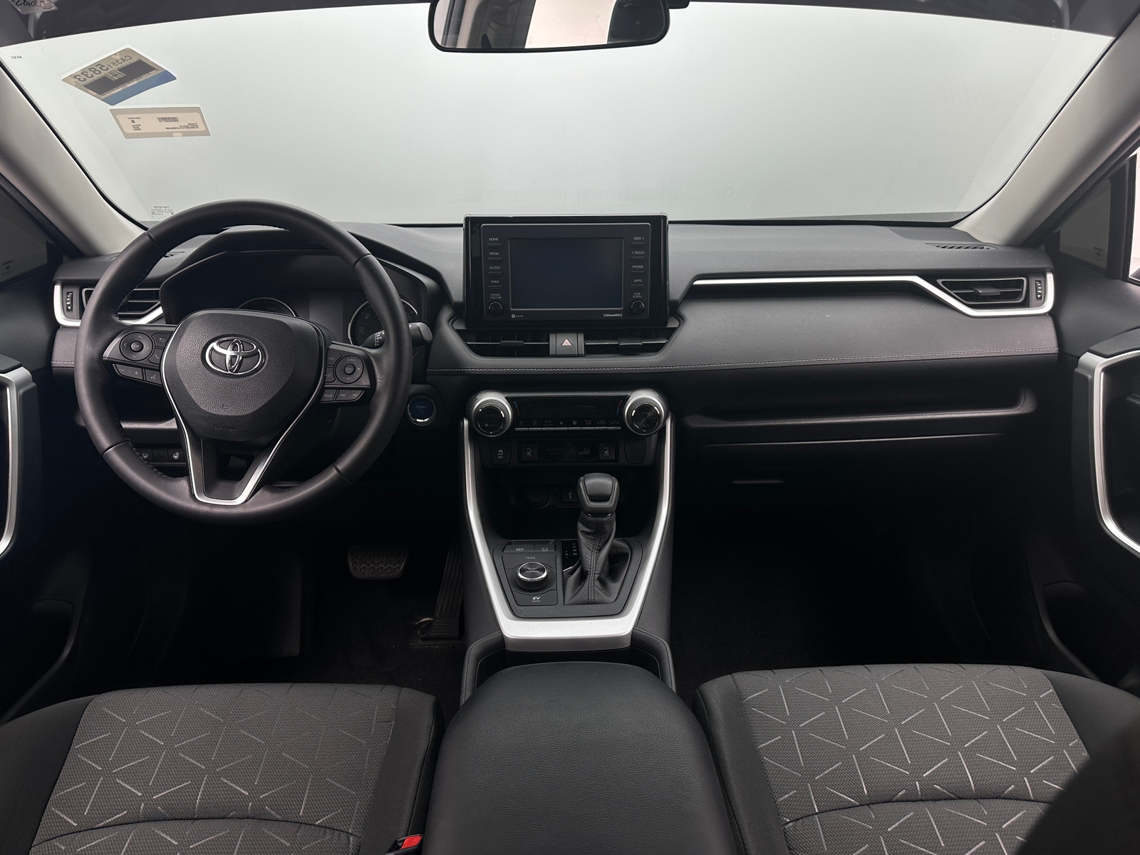 Thumbnail: 2020 Toyota RAV4 - 3