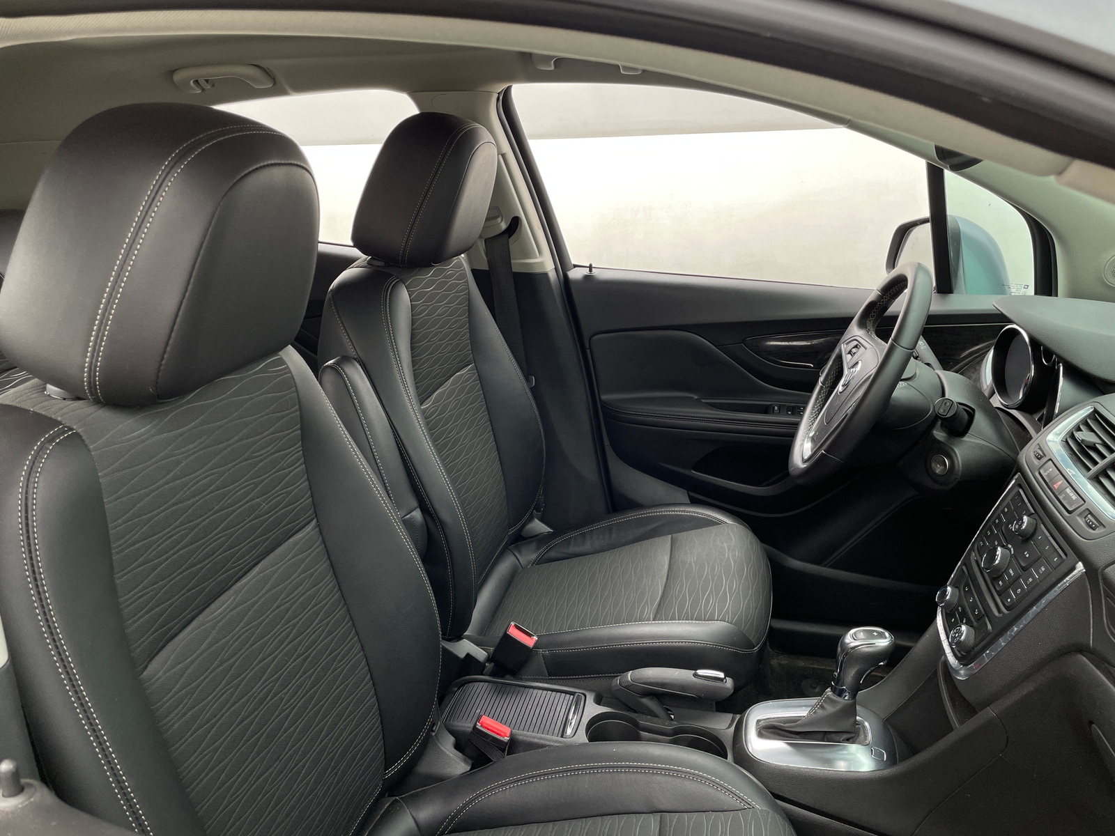 Thumbnail: 2015 Buick Encore - 2