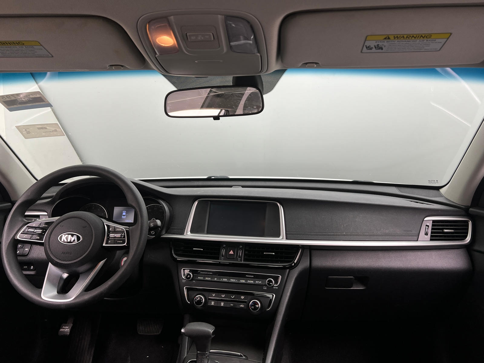 Thumbnail: 2020 Kia Optima - 3