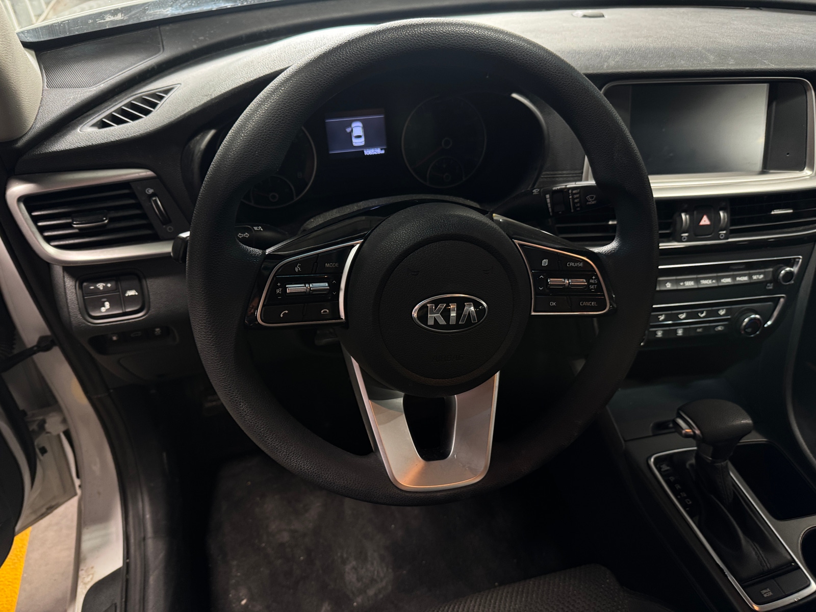 Thumbnail: 2020 Kia Optima - 5