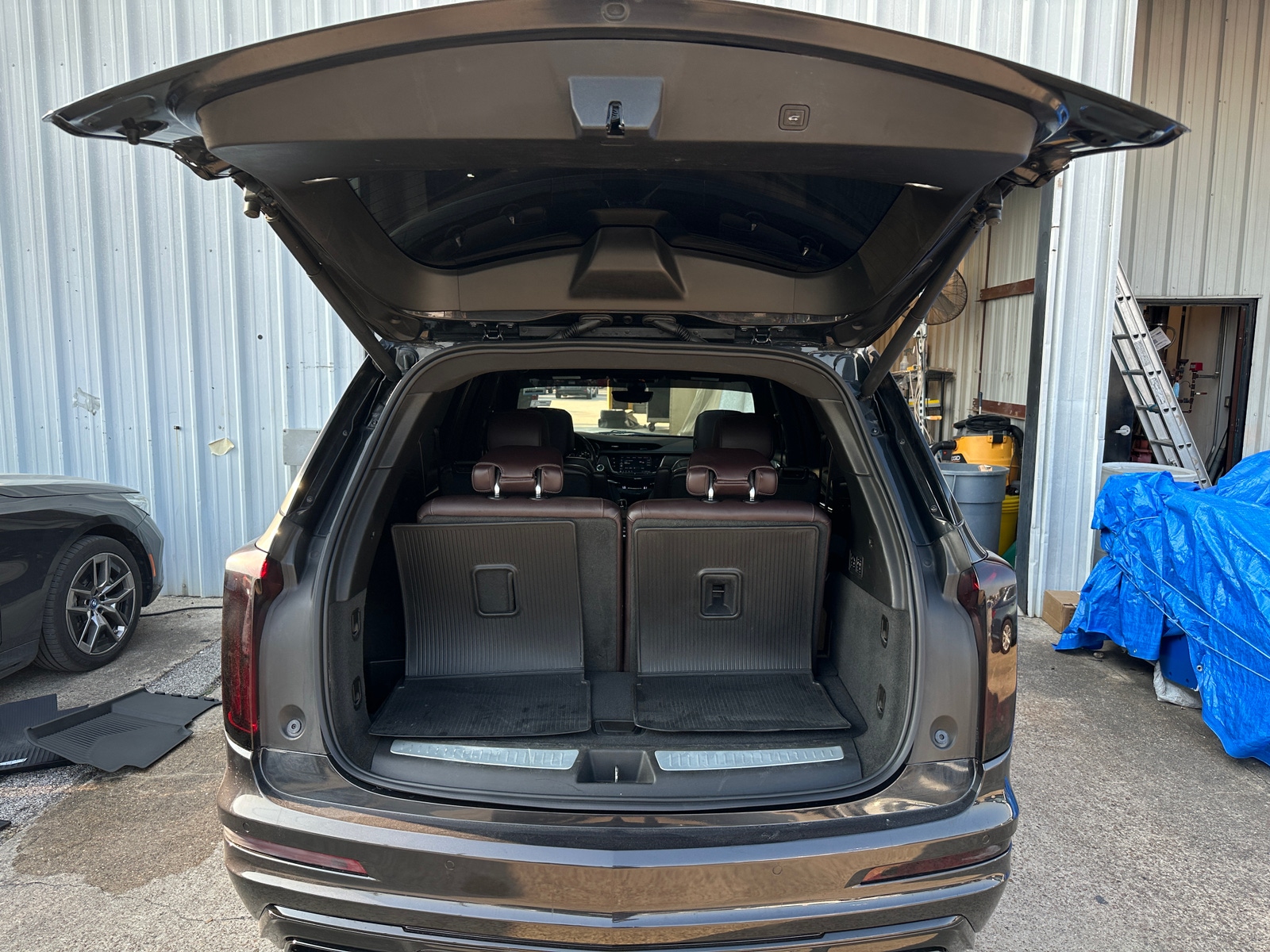 Thumbnail: 2020 Cadillac XT6 - 6