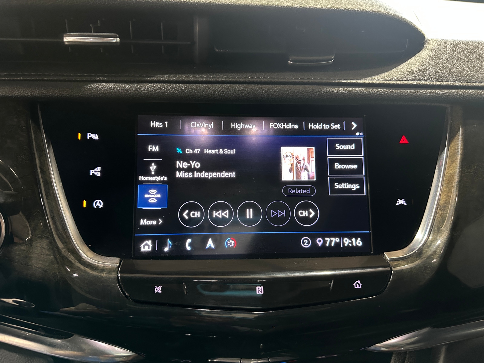 Thumbnail: 2020 Cadillac XT6 - 3
