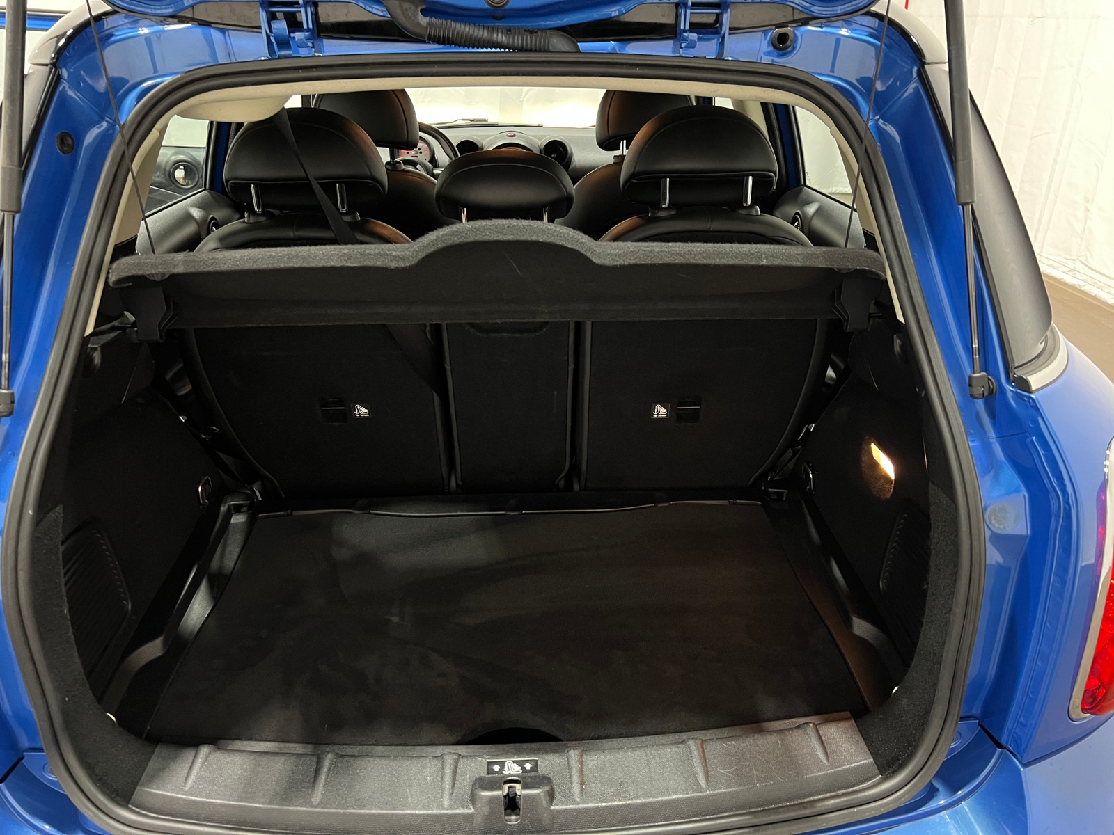 Thumbnail: 2014 MINI Cooper Countryman - 6