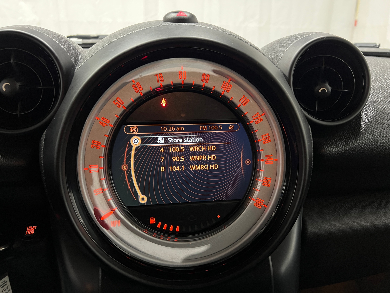 Thumbnail: 2014 MINI Cooper Countryman - 3