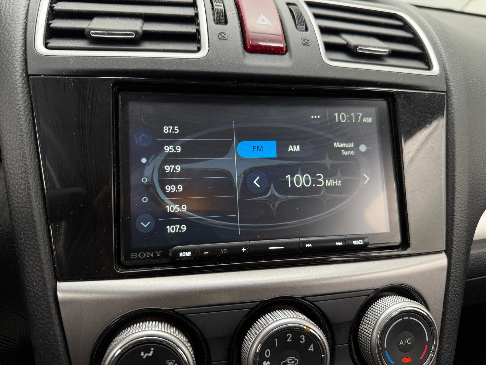 Thumbnail: 2016 Subaru Crosstrek - 4