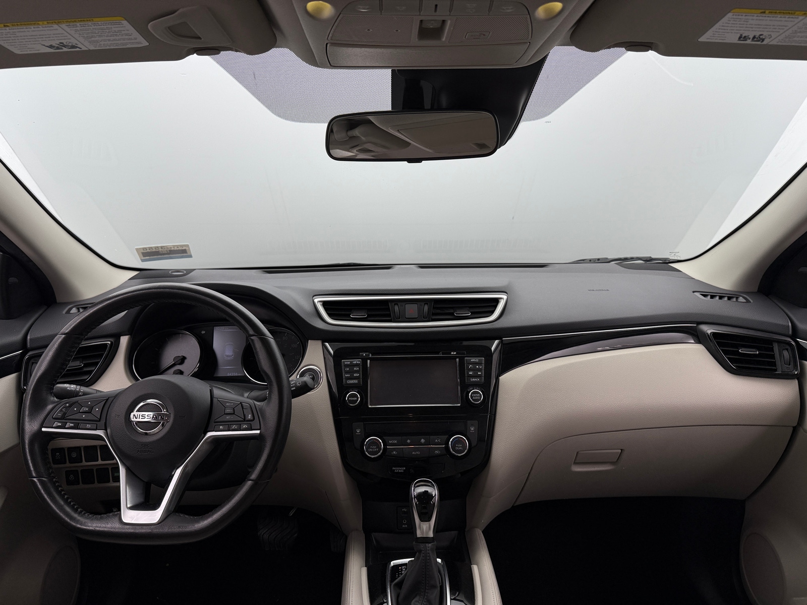 Thumbnail: 2018 Nissan Rogue Sport - 2