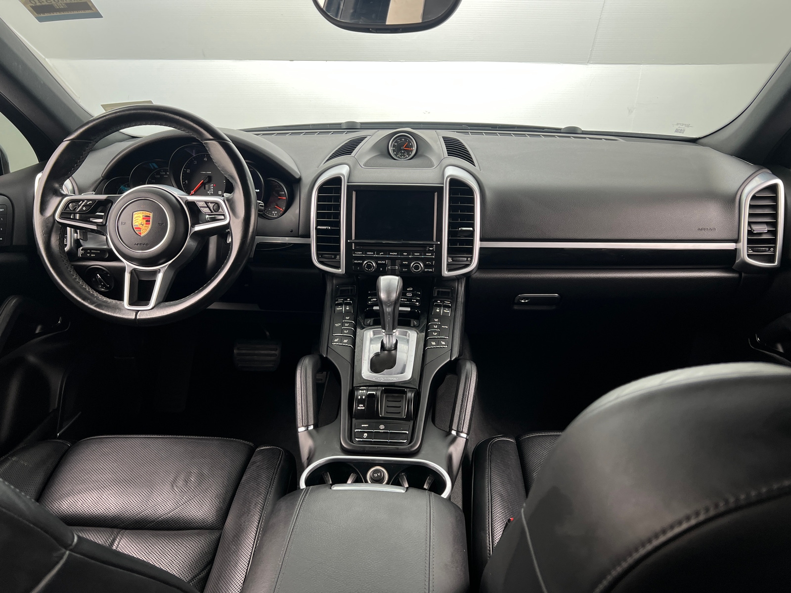 Thumbnail: 2016 Porsche Cayenne - 2