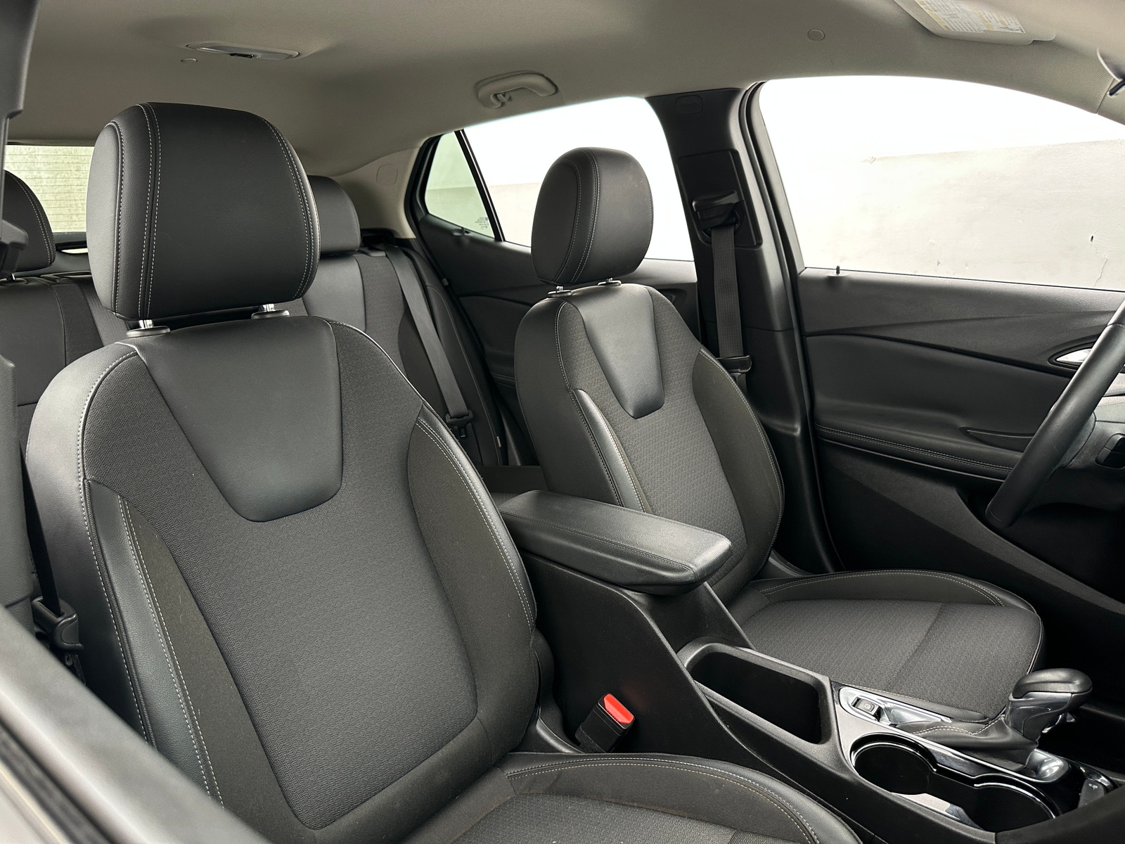 Thumbnail: 2021 Buick Encore GX - 2