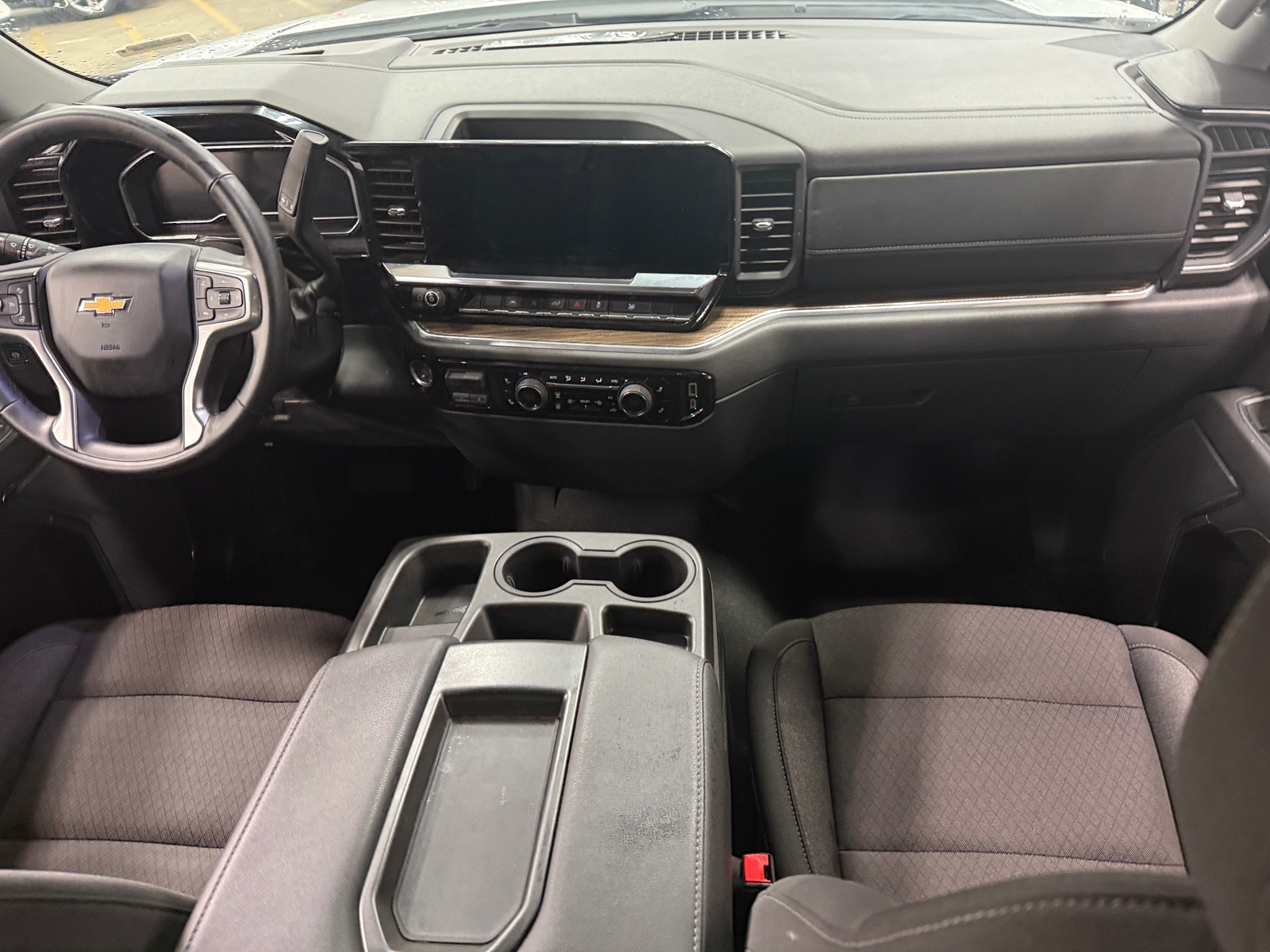 Thumbnail: 2025 Chevrolet Silverado 1500 - 3