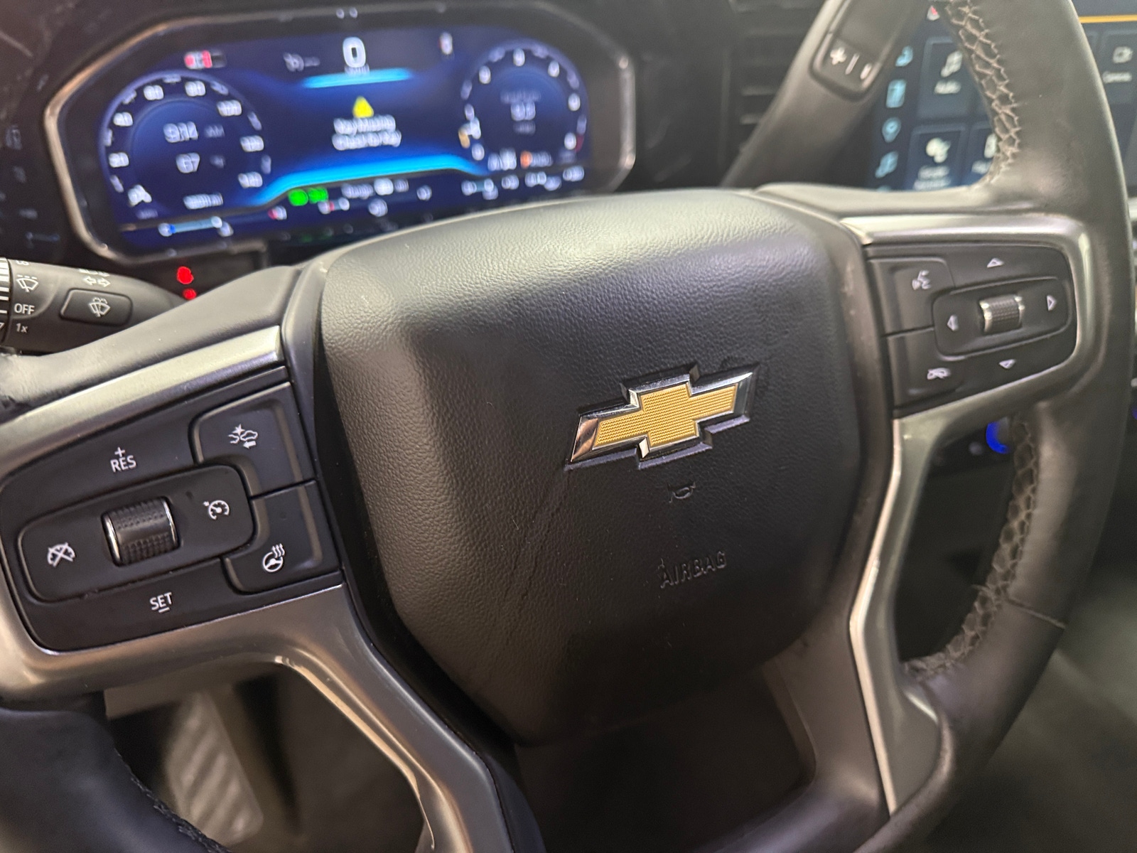 Thumbnail: 2025 Chevrolet Silverado 1500 - 5