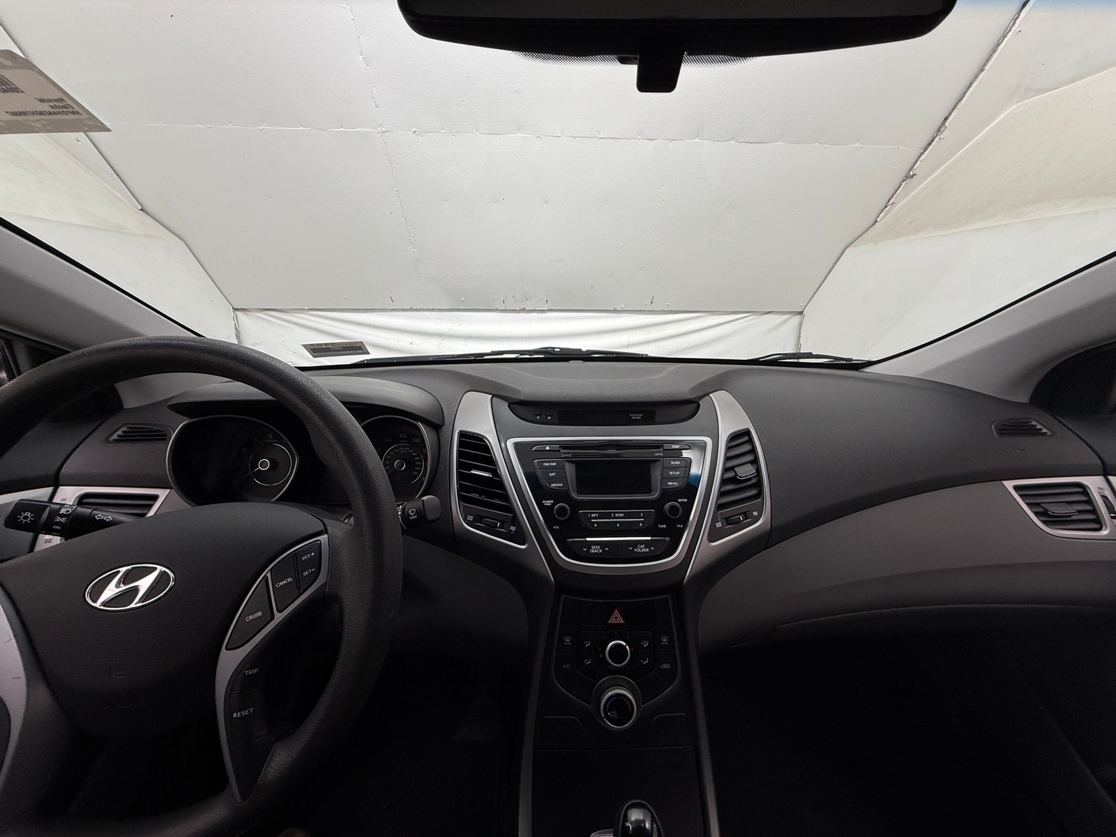 Thumbnail: 2016 Hyundai Elantra - 3