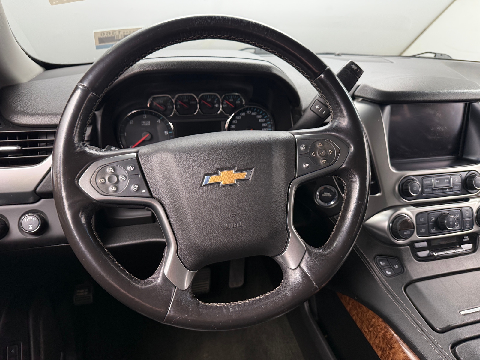 Thumbnail: 2018 Chevrolet Tahoe - 4