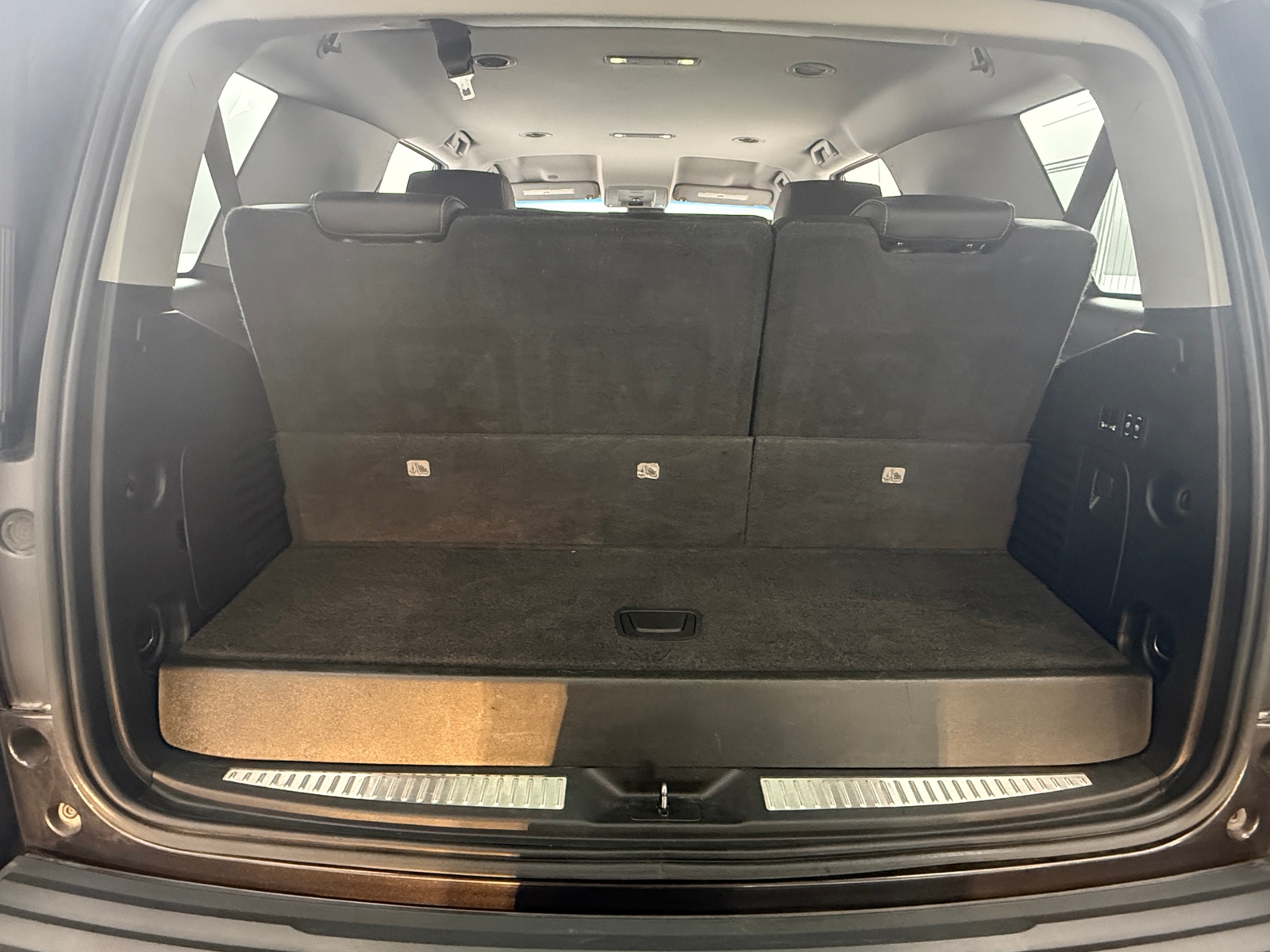 Thumbnail: 2018 Chevrolet Tahoe - 6