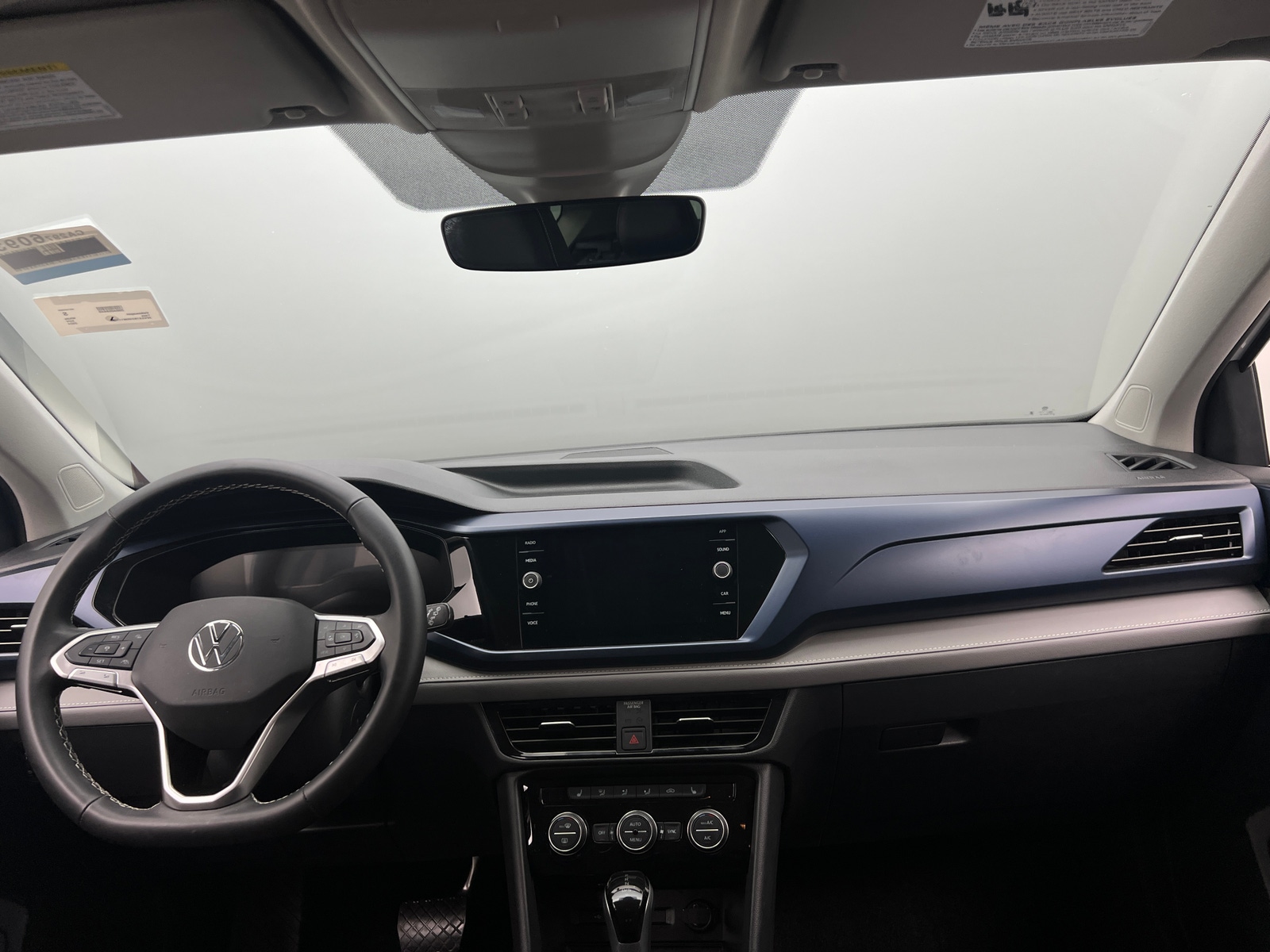 Thumbnail: 2024 Volkswagen Taos - 2
