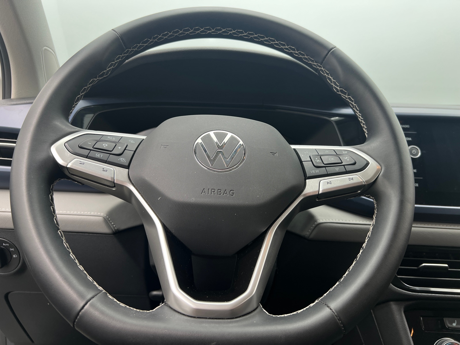 Thumbnail: 2024 Volkswagen Taos - 4