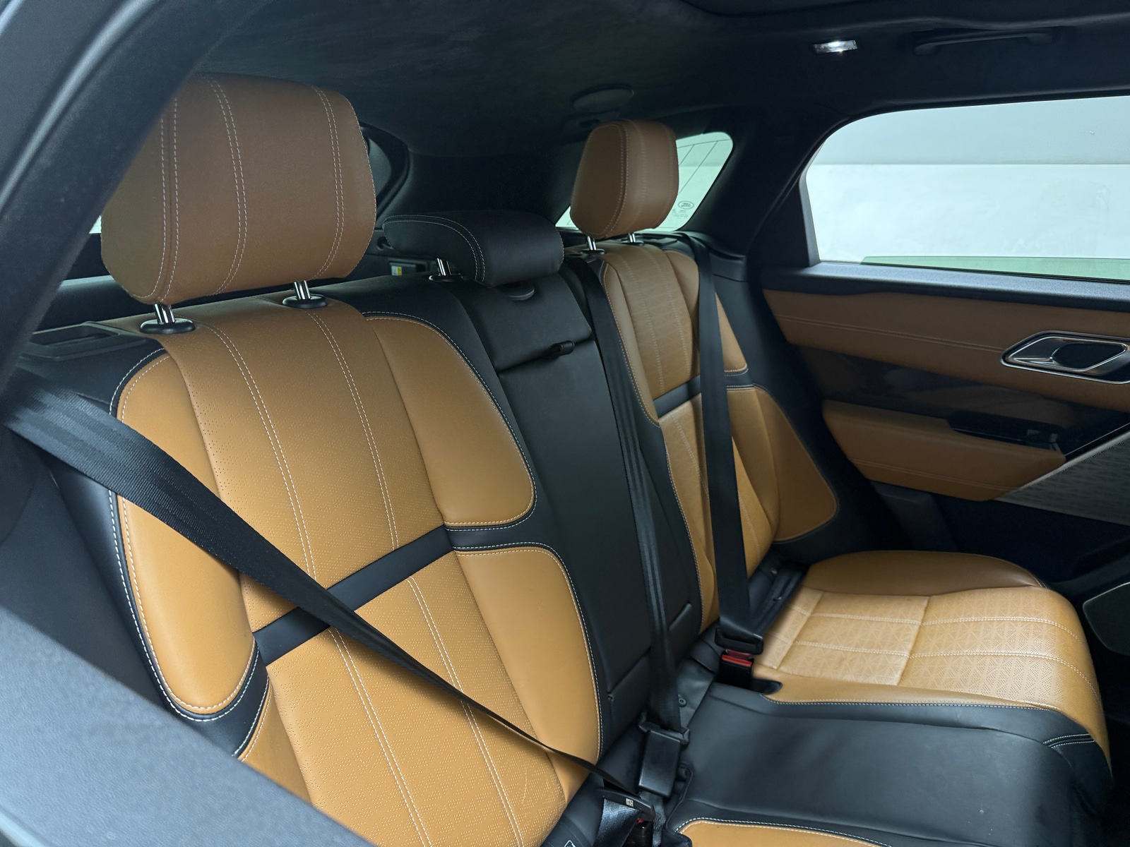 Thumbnail: 2018 Land Rover Range Rover Velar - 5