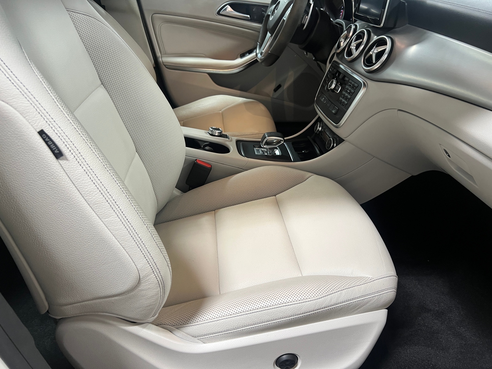 Thumbnail: 2014 Mercedes-Benz CLA - 2
