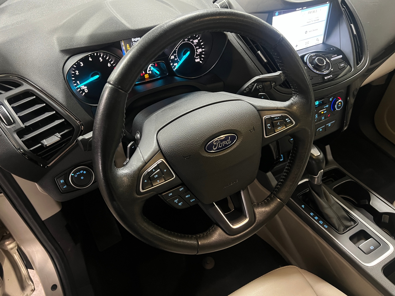 Thumbnail: 2017 Ford Escape - 4