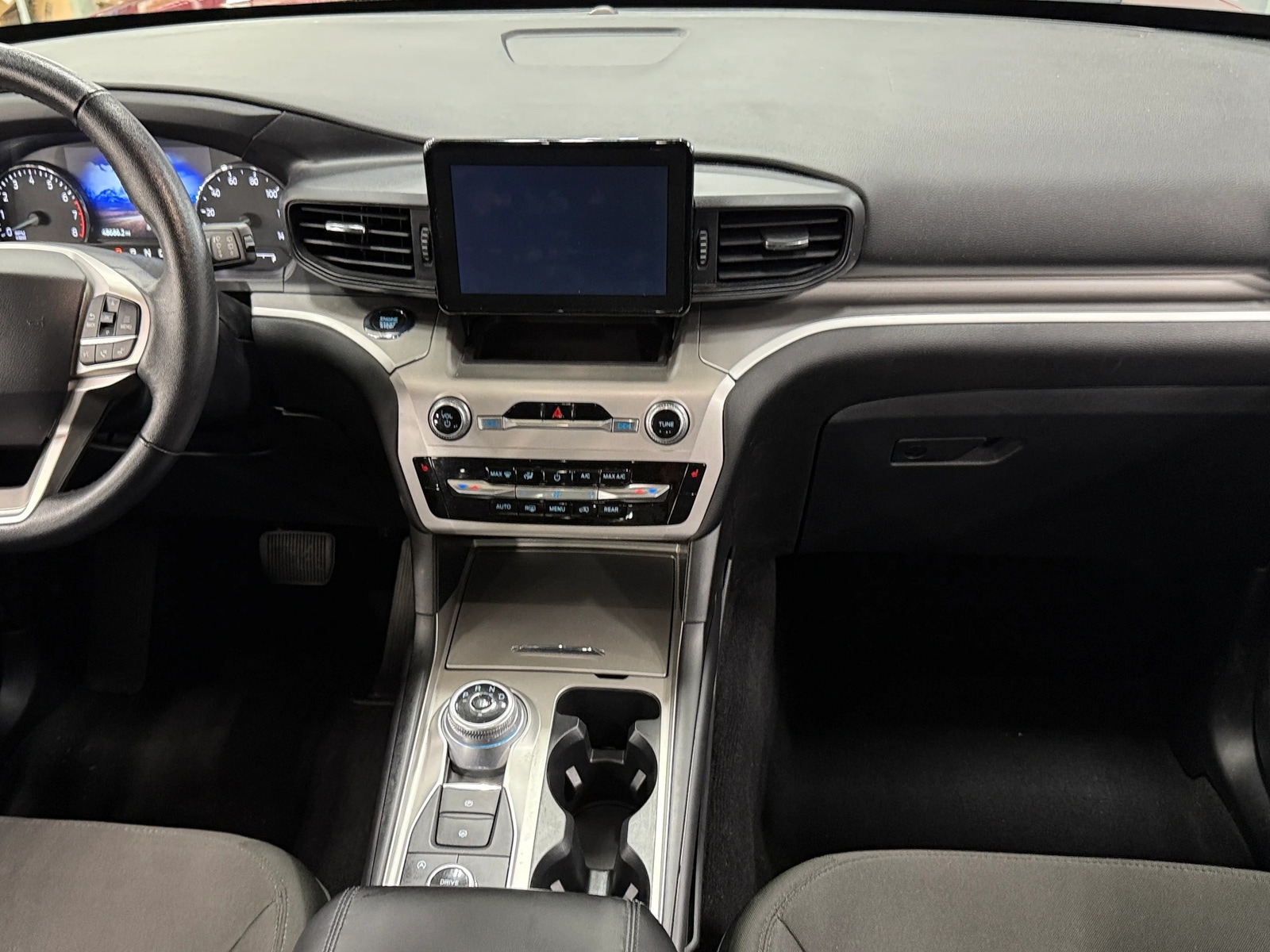 Thumbnail: 2021 Ford Explorer - 3