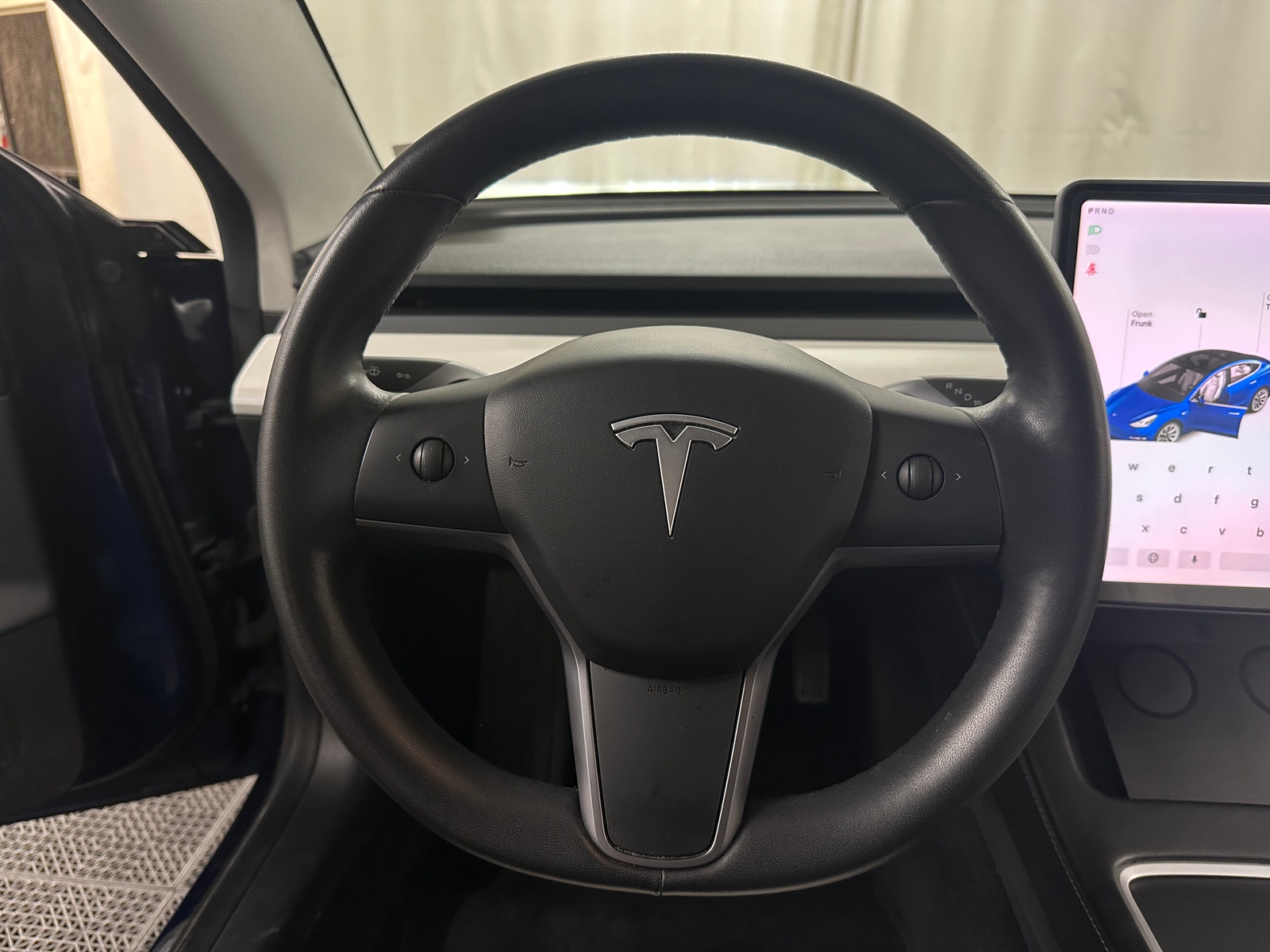 Thumbnail: 2019 Tesla Model 3 - 4
