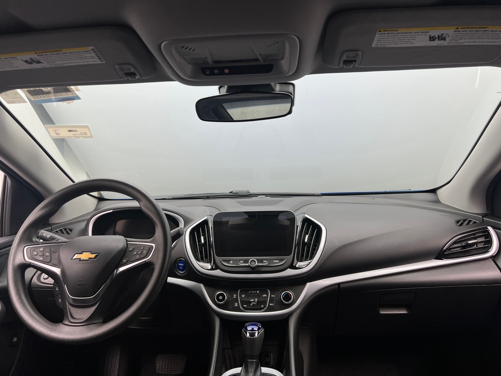 Thumbnail: 2018 Chevrolet Volt - 3