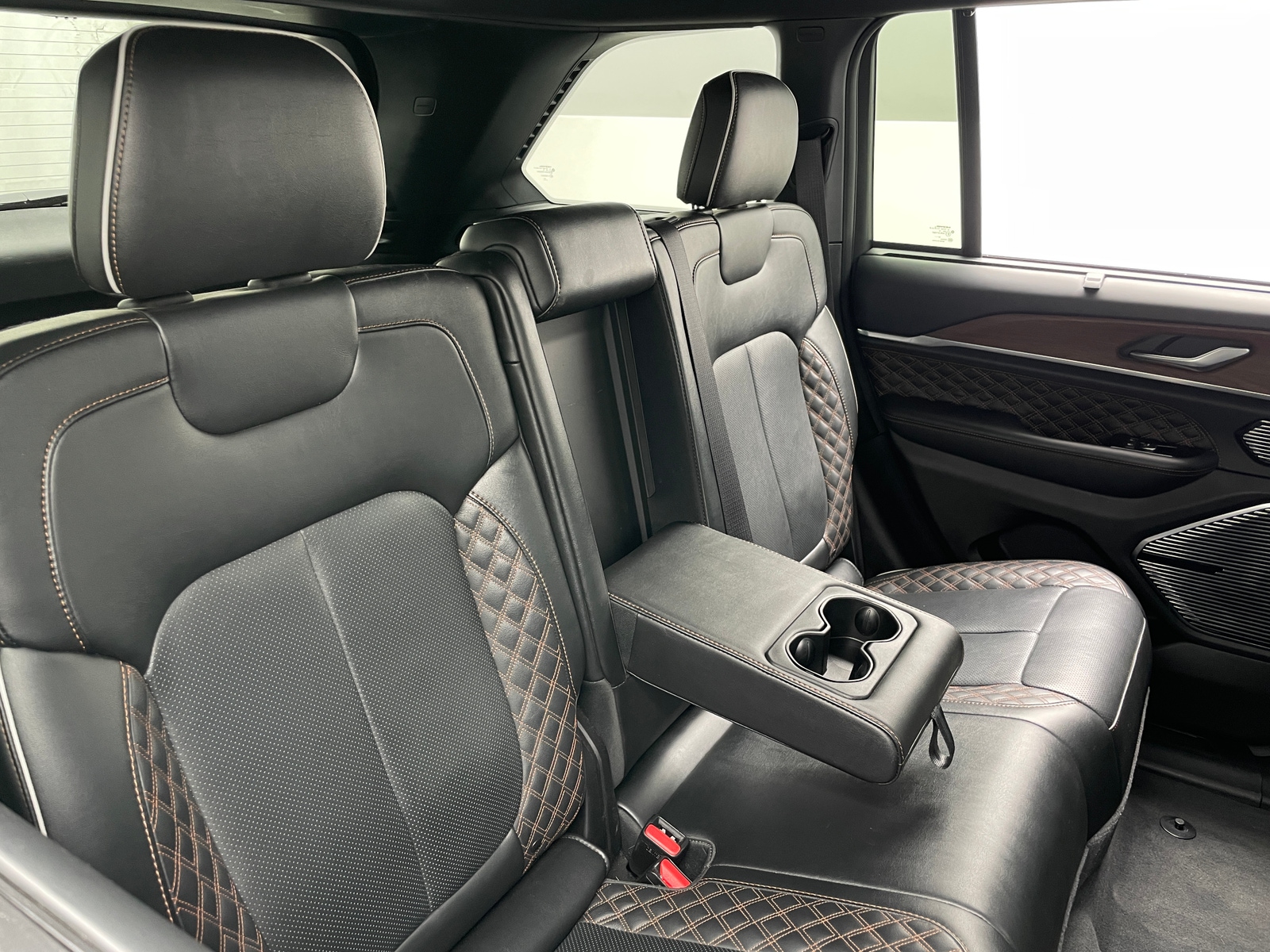 Thumbnail: 2023 Jeep Grand Cherokee - 5