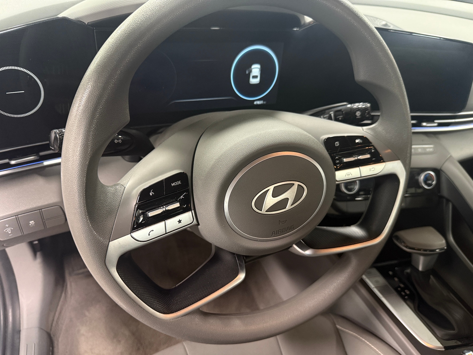 Thumbnail: 2024 Hyundai Elantra - 5
