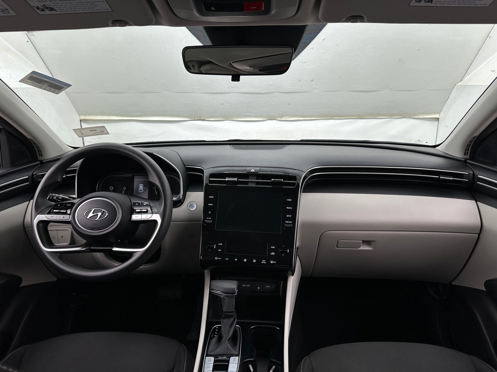Thumbnail: 2024 Hyundai Tucson - 3