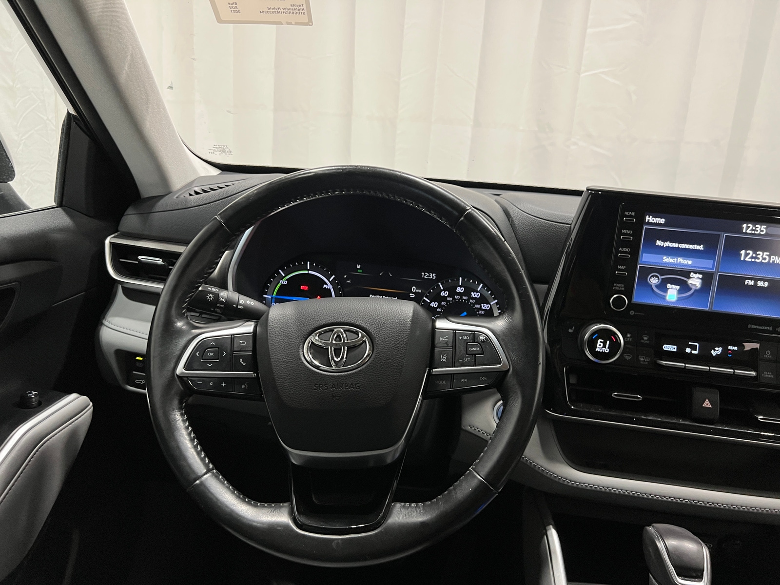Thumbnail: 2021 Toyota Highlander - 4