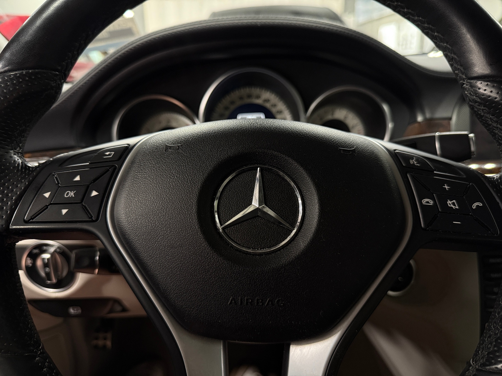 Thumbnail: 2014 Mercedes-Benz CLS - 4