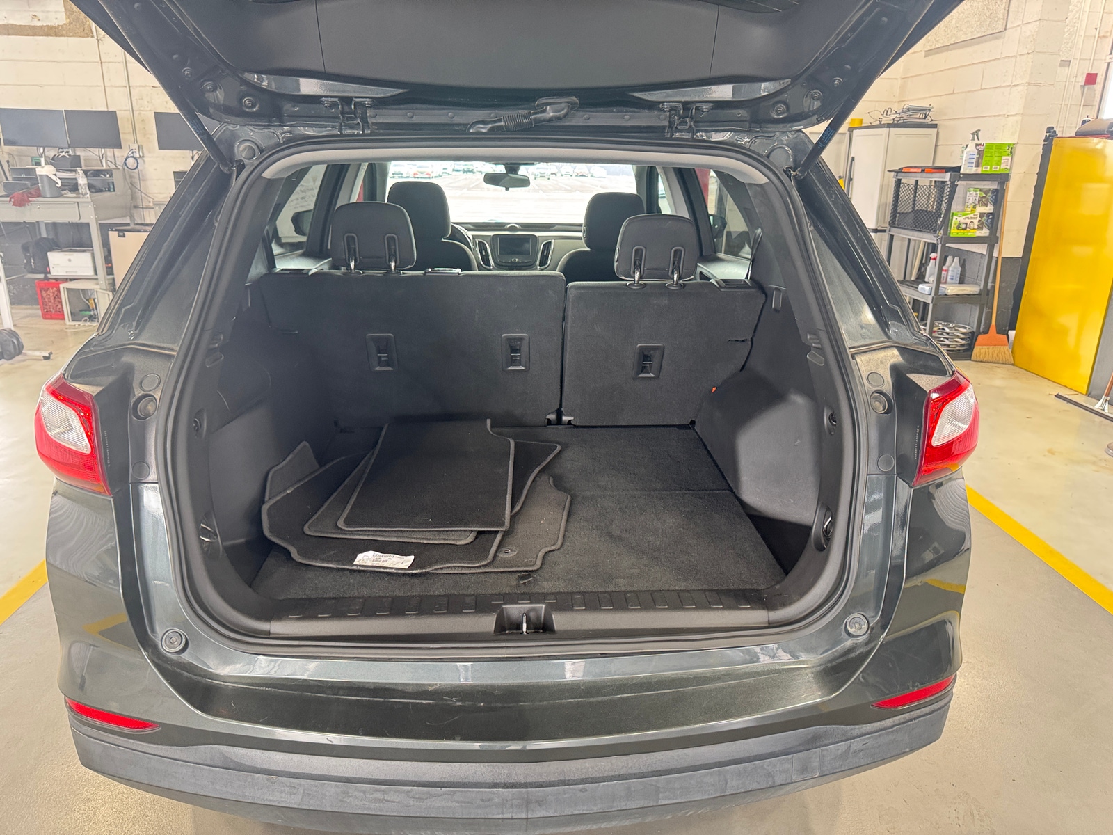 Thumbnail: 2019 Chevrolet Equinox - 7