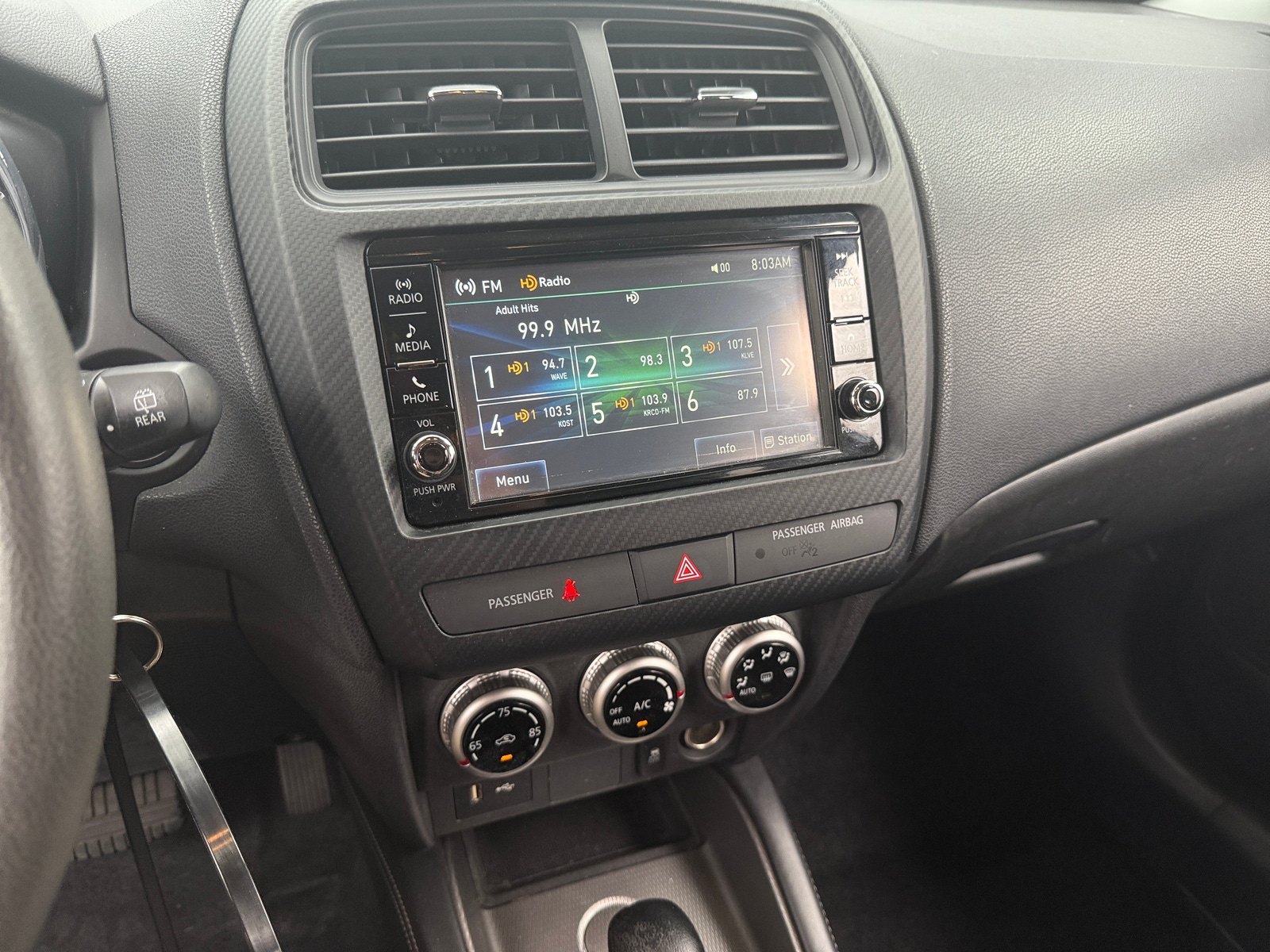Thumbnail: 2022 Mitsubishi Outlander Sport - 4