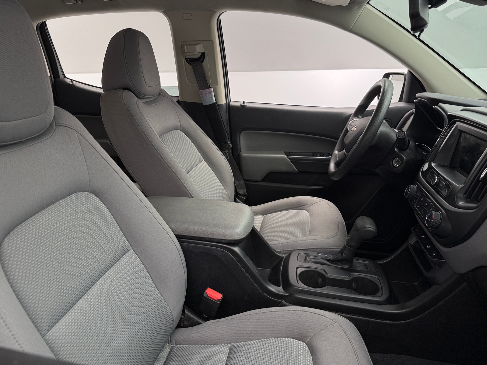 Thumbnail: 2019 Chevrolet Colorado - 2