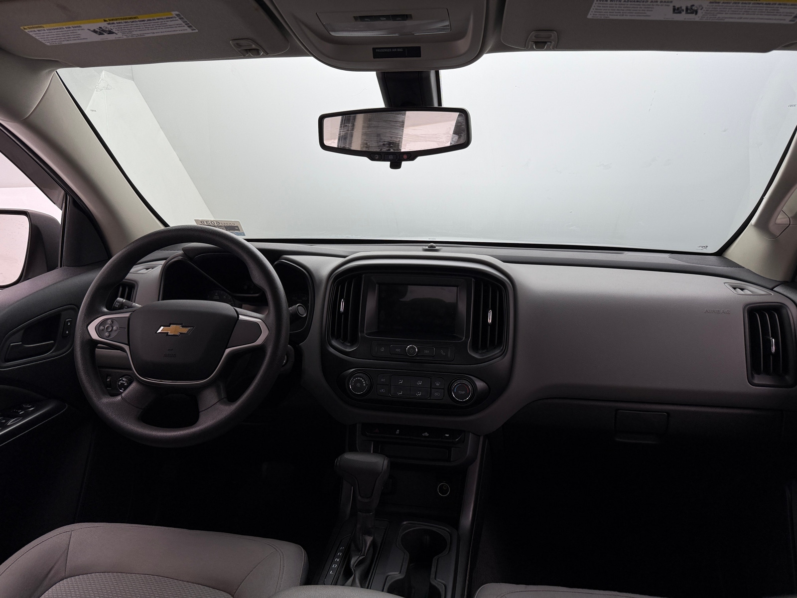 Thumbnail: 2019 Chevrolet Colorado - 3