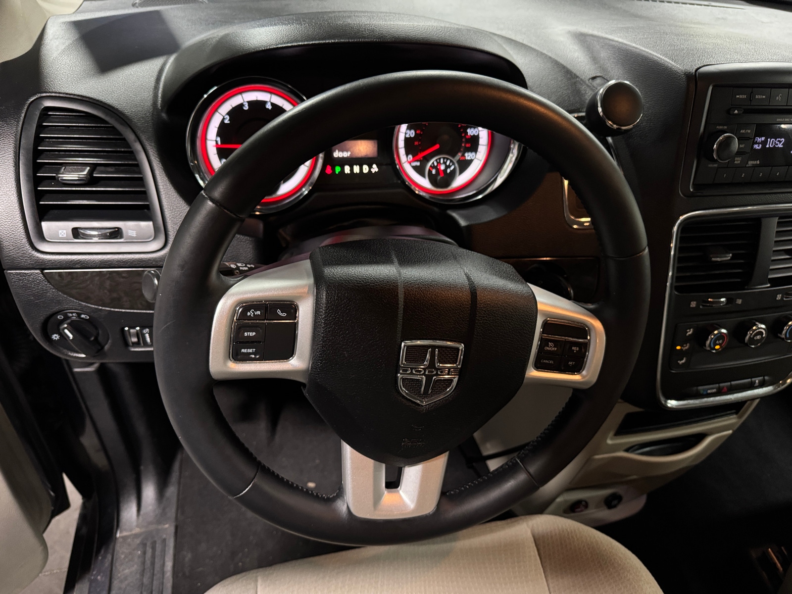 Thumbnail: 2014 Dodge Grand Caravan - 5