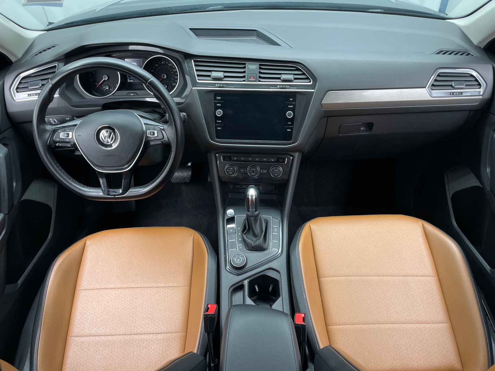Thumbnail: 2019 Volkswagen Tiguan - 2