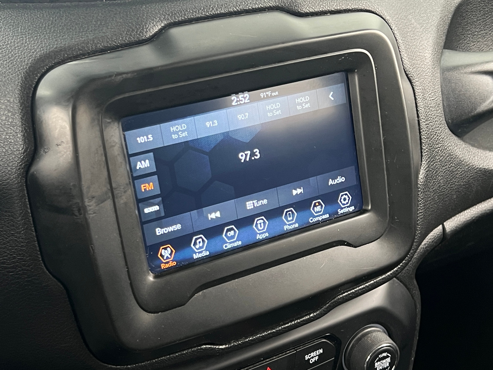 Thumbnail: 2018 Jeep Renegade - 4