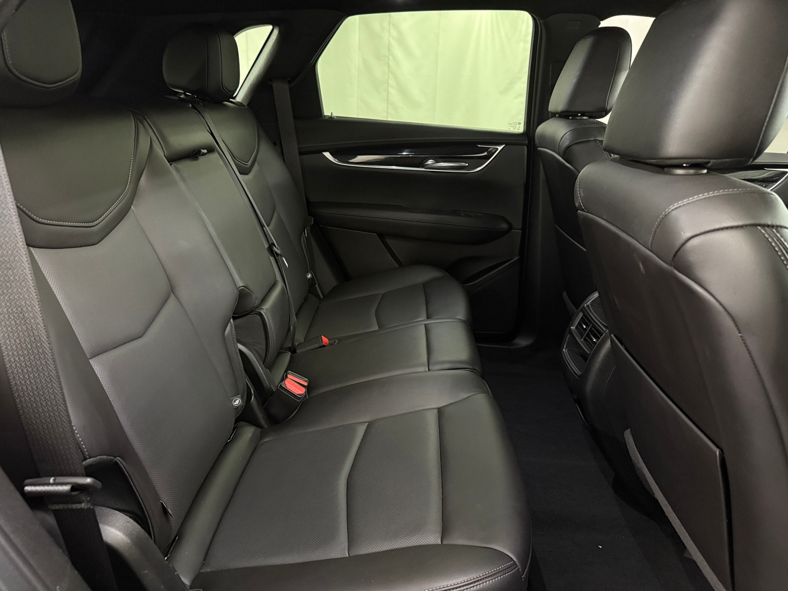 Thumbnail: 2021 Cadillac XT5 - 5