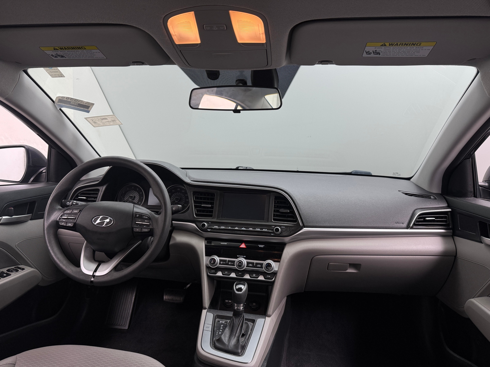 Thumbnail: 2020 Hyundai Elantra - 3
