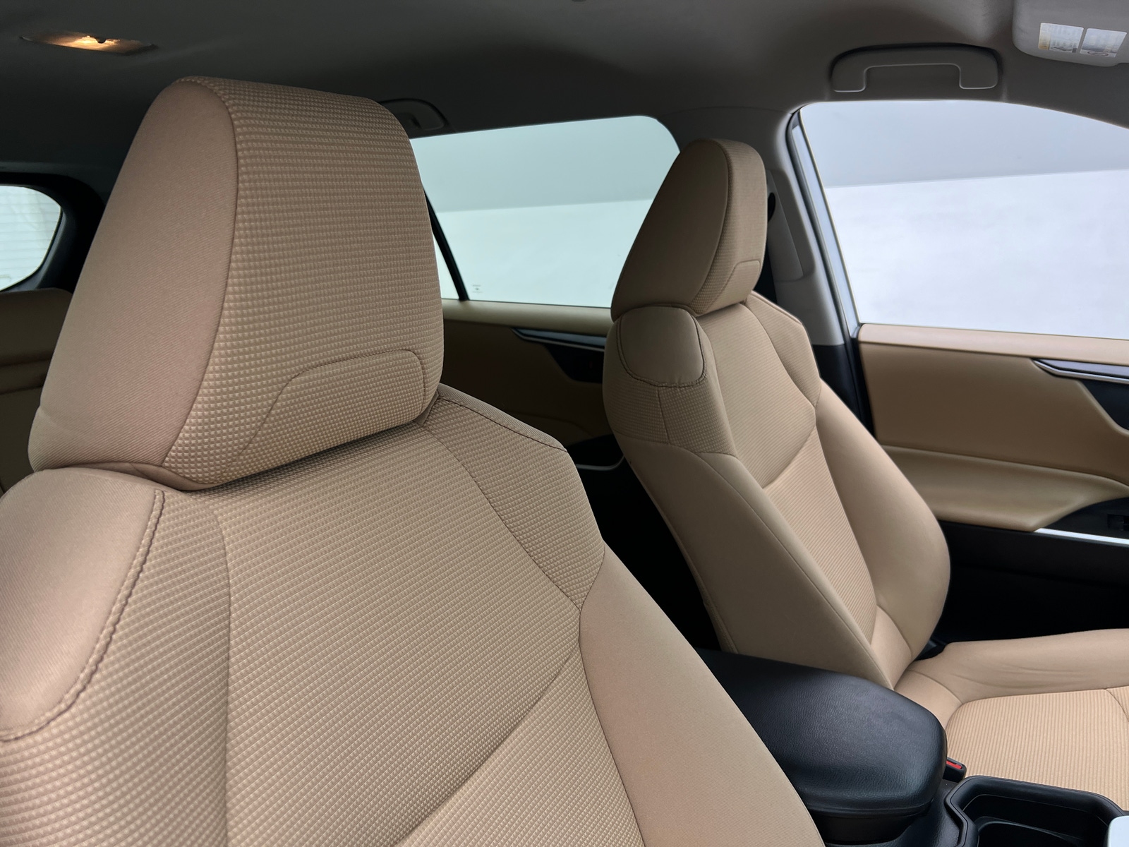 Thumbnail: 2020 Toyota RAV4 - 2