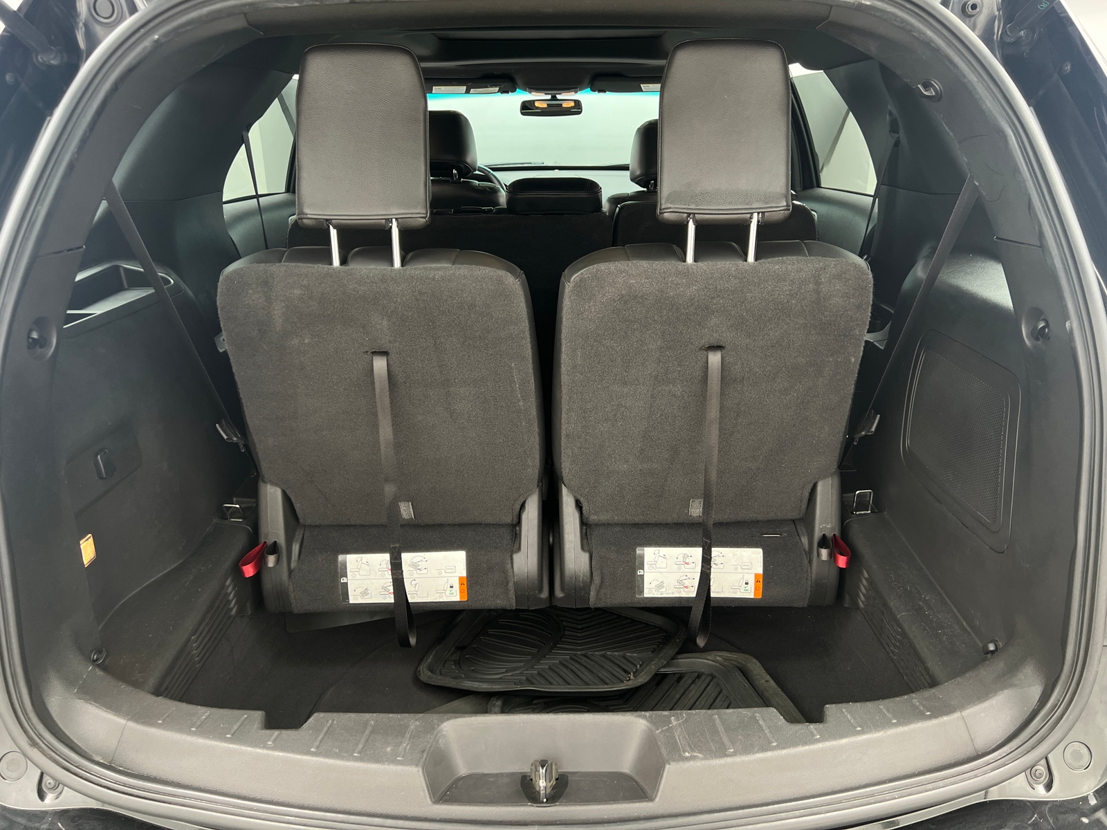 Thumbnail: 2015 Ford Explorer - 6